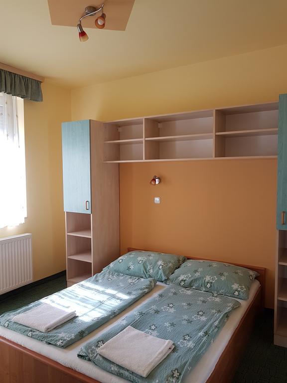 Richie Ii. Apartman Apartment Siofok Bagian luar foto
